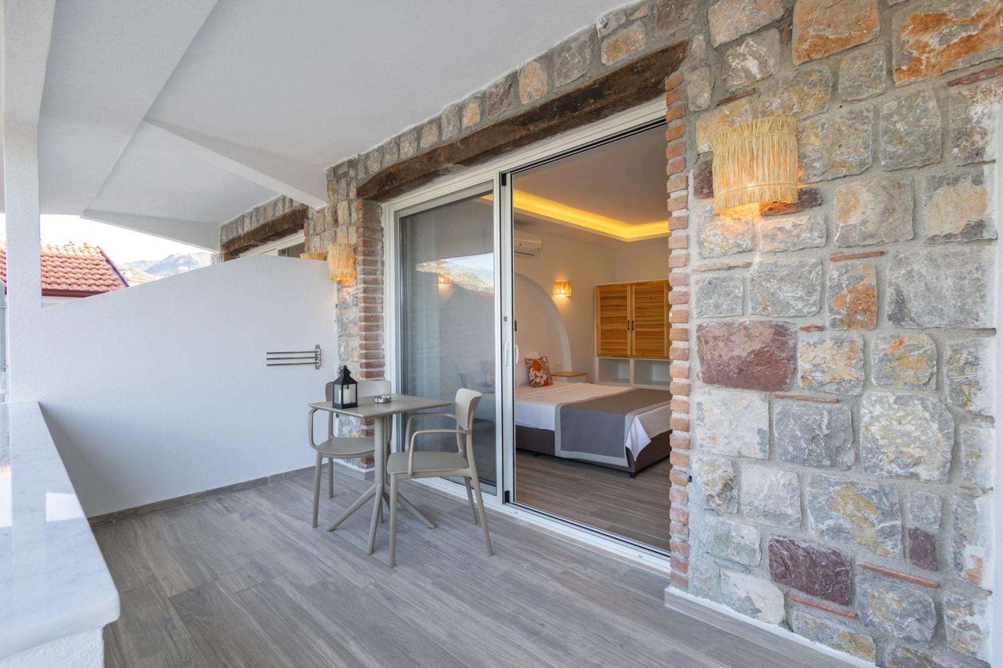 Base Selimiye Otel *